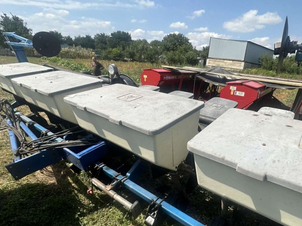 Сеялка Kinze 3000