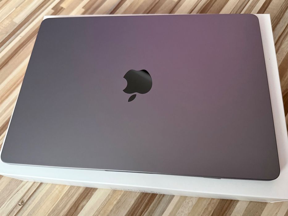 Apple Macbook Air M2 gwarancja 16GB Ram 256 SSD