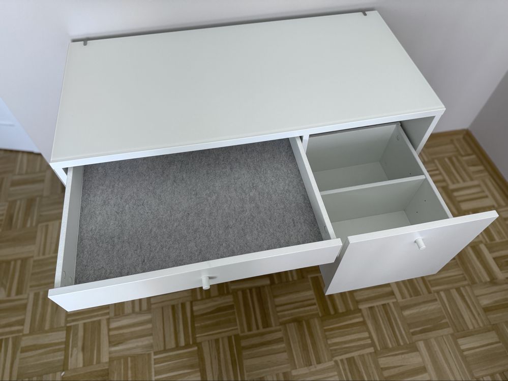 Toaletka biurko szklany blat IKEA SYVDE