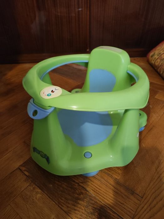 Krzesełko do zabawy, kąpieli.