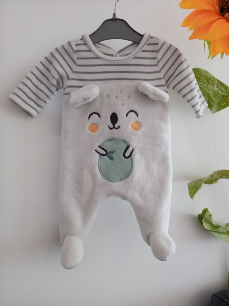Pijamas / babygrow veludo bebé 0-3 meses