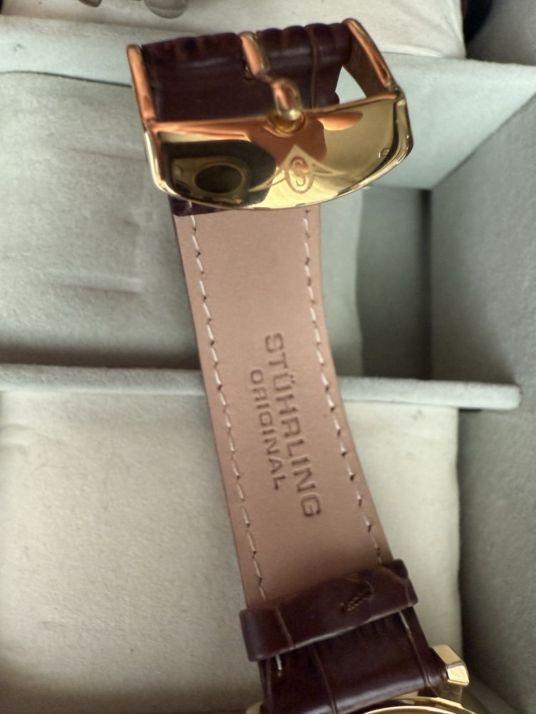 Stuhrling 464 automatic 42mm