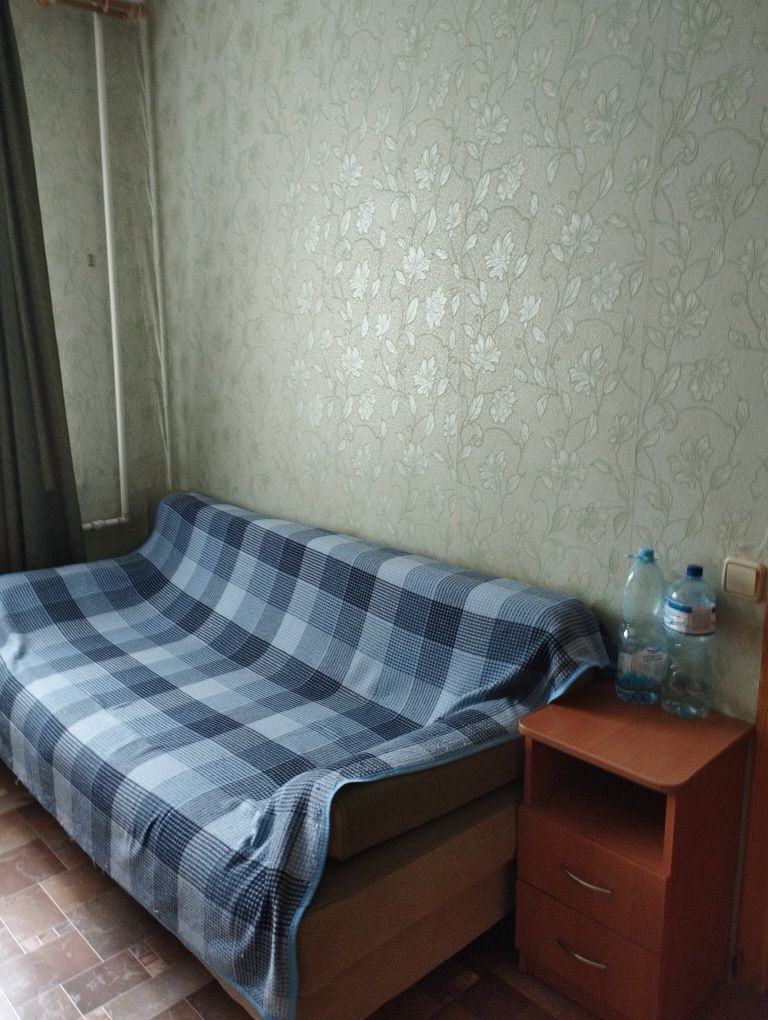 Сдам однокомнатную квартиру 26кв.м .Район  Алексеевка, метро,базар