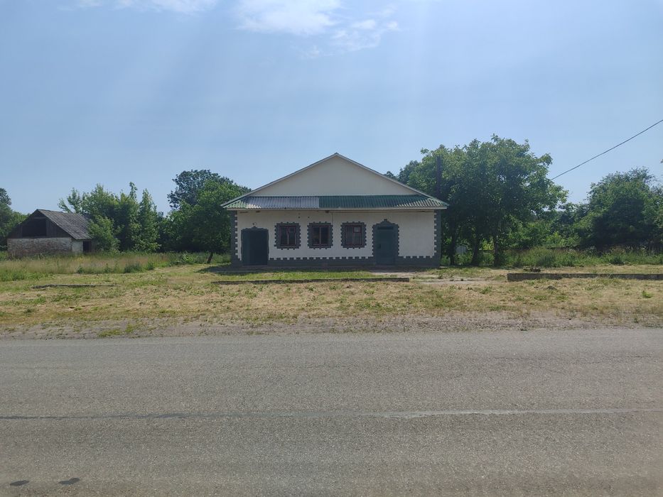 Продам бізнес (магазин-кафе)