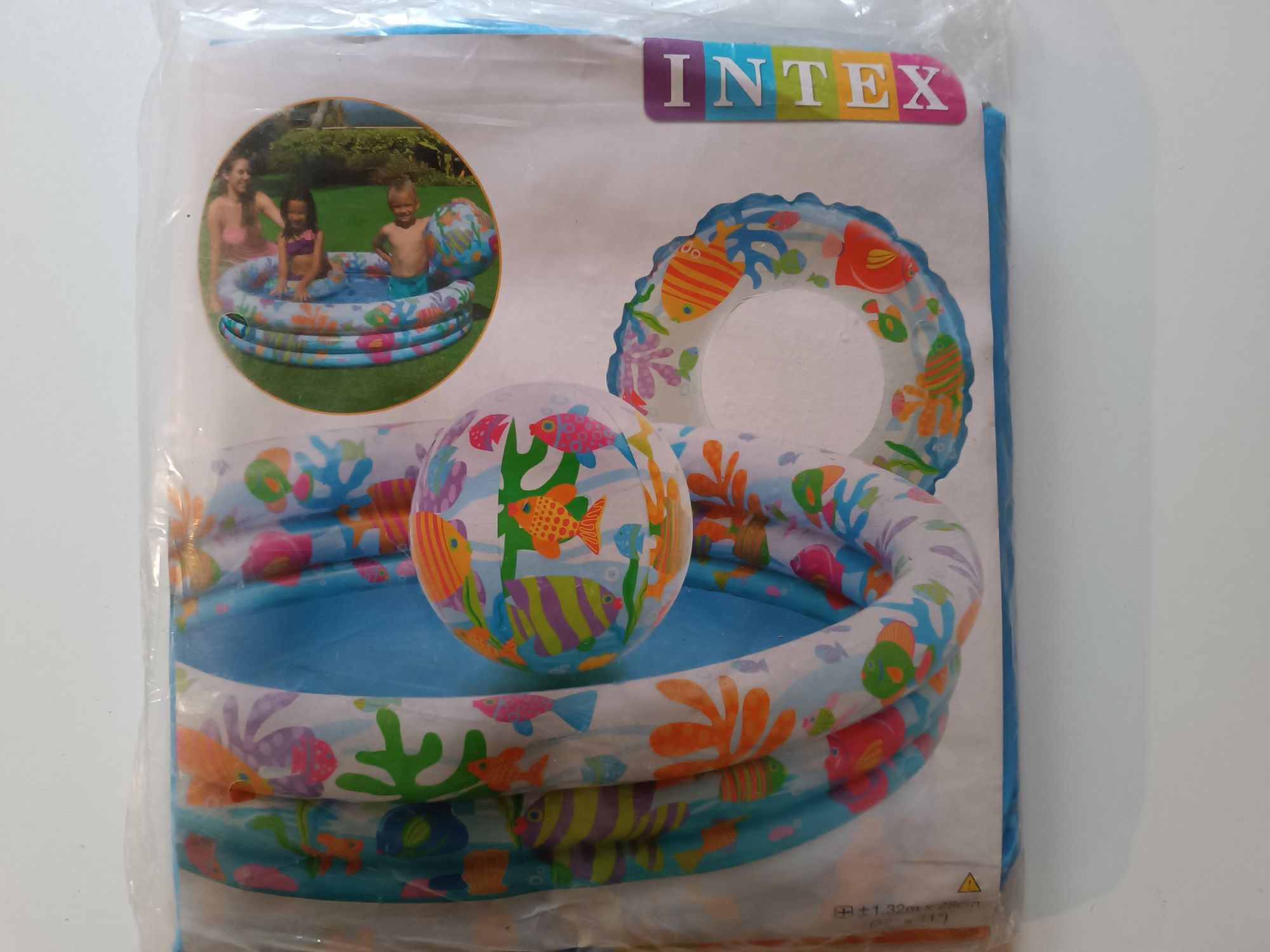 Basen ogrodowy INTEX z kołem i piłka
