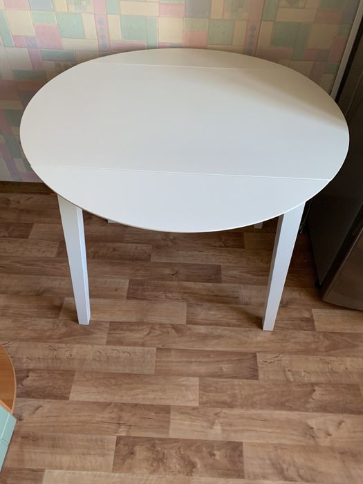 Стол обеденный складной