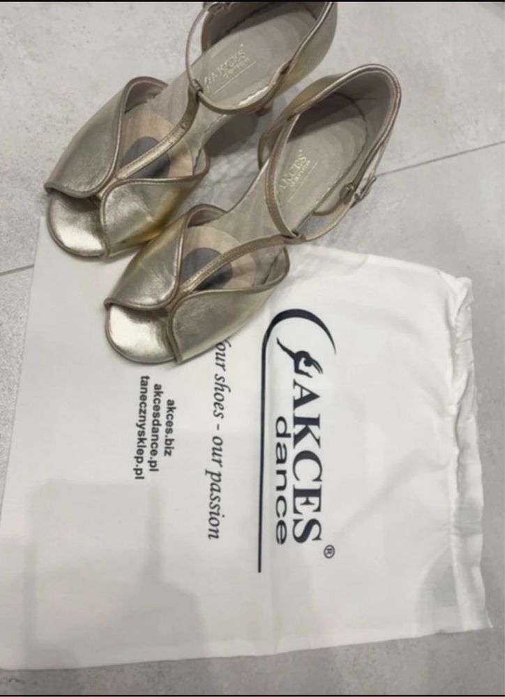 Buty taneczne, slubne, szyte na miare Akces Dance
