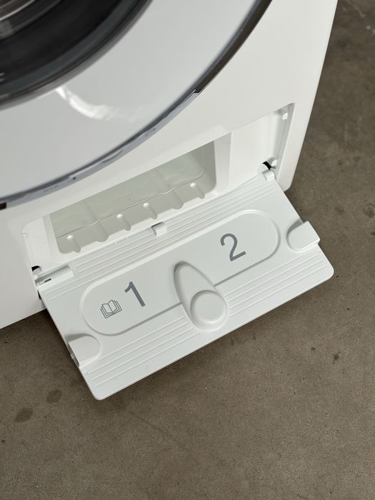 Преміум пральна машина Miele WWR860 |TwinDos ,Wi-Fi, SteamCare, 9 кг