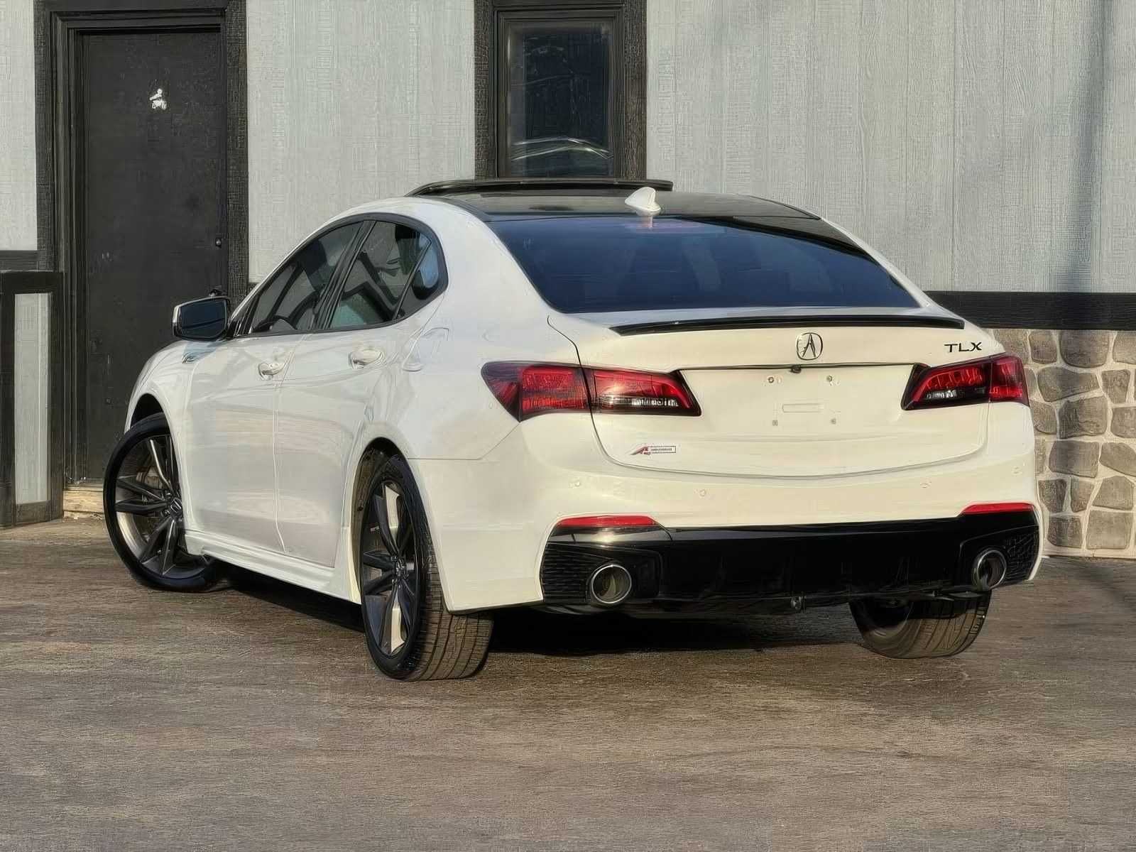 2020    Acura    TLX