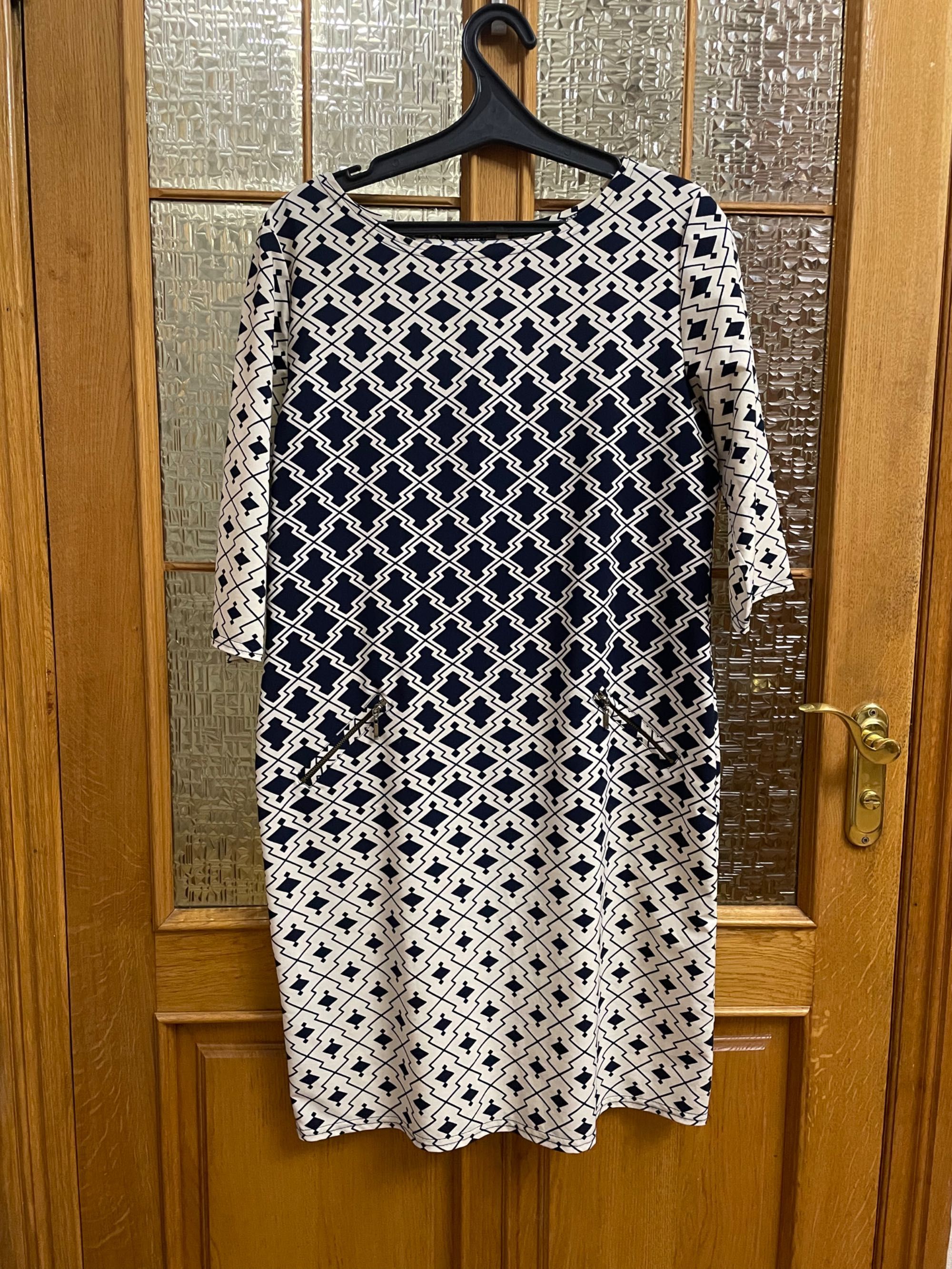 Сукня з легкого матеріалу, 50-52 розмір