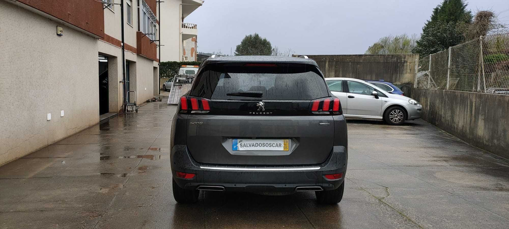 PEUGEOT 5008 II 1.5 BlueHDi Diesel 7 LUGARES