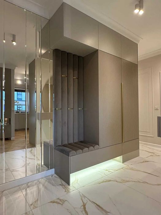 Łóżko tapicerowane montaż panele wnęki zabudowa sypialnia Tapicer