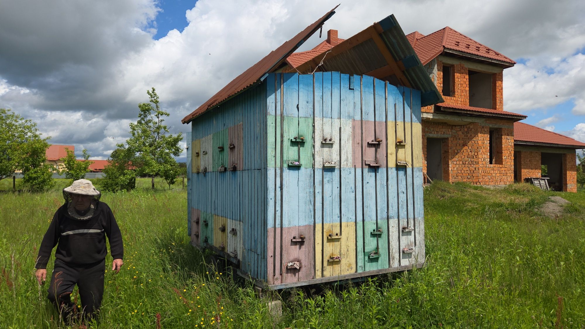 ППродам бджолопавільйон на 24 сімї