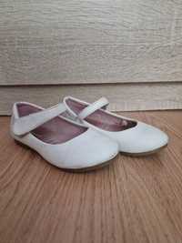 Skórzane białe/kremowe buciki balerinki 25 in extenso 15 cm pantofelki