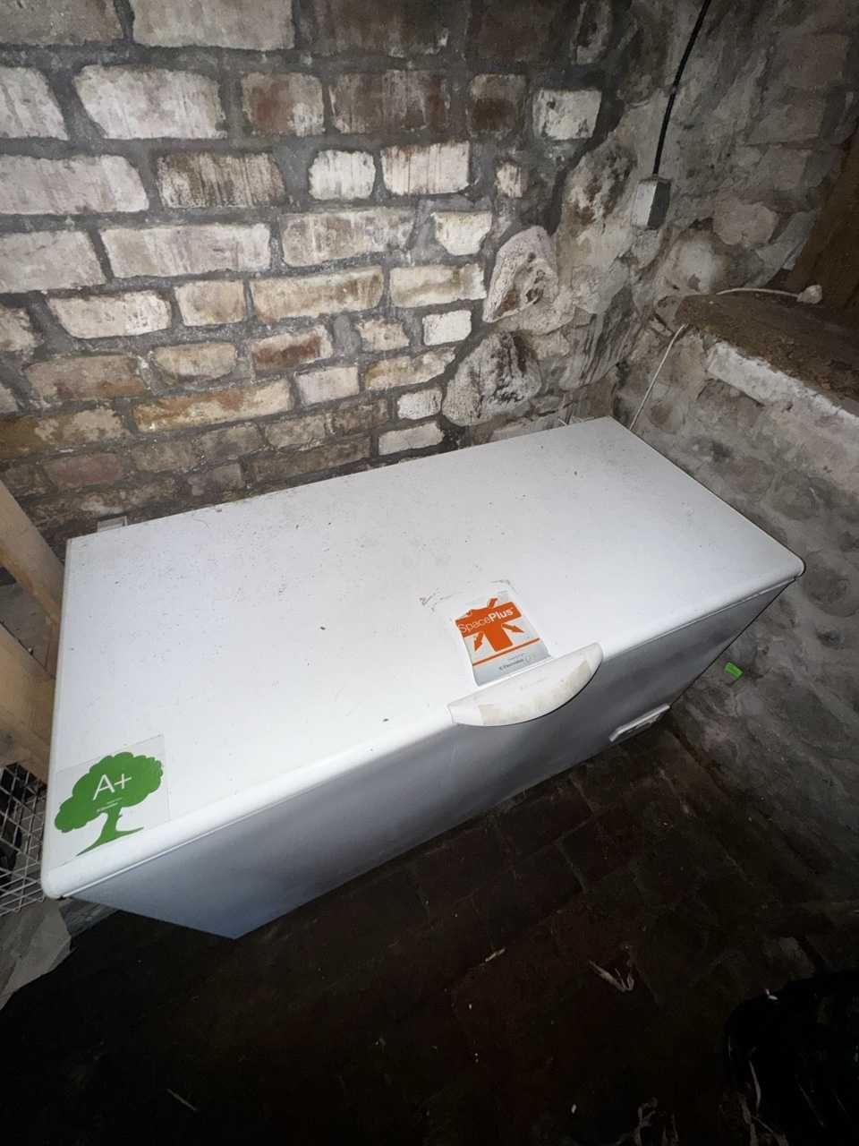 Zamrażarka w dobrym stanie