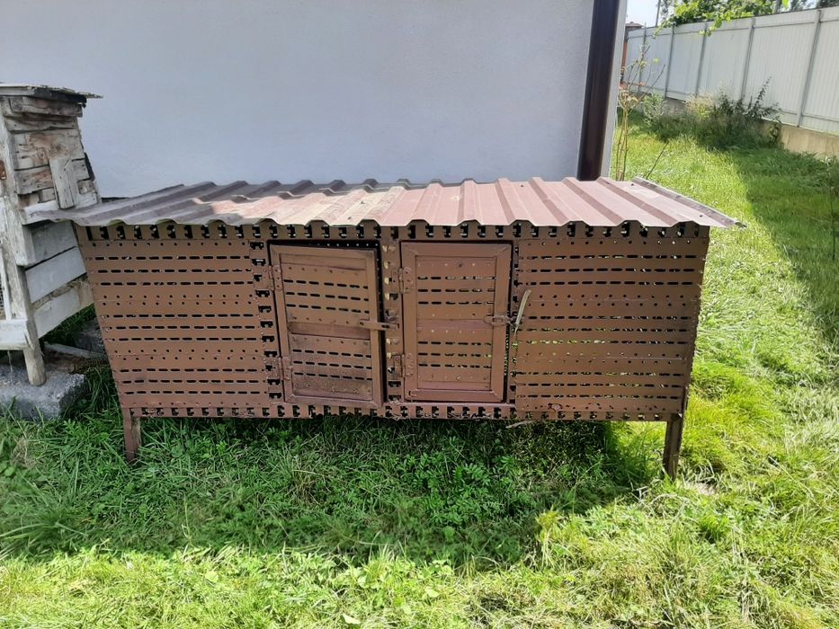 Продам клітки для кролів