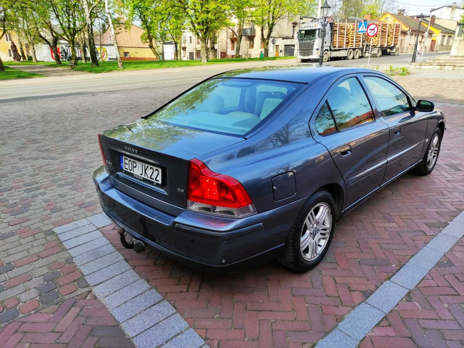 Volvo S60 lift 2005 rok 2.4 d5