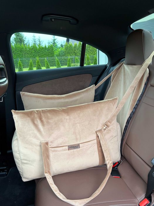 Fotelik samochodowy dla psa 55 x 45 cm kolory do wyboru system ISOFIX