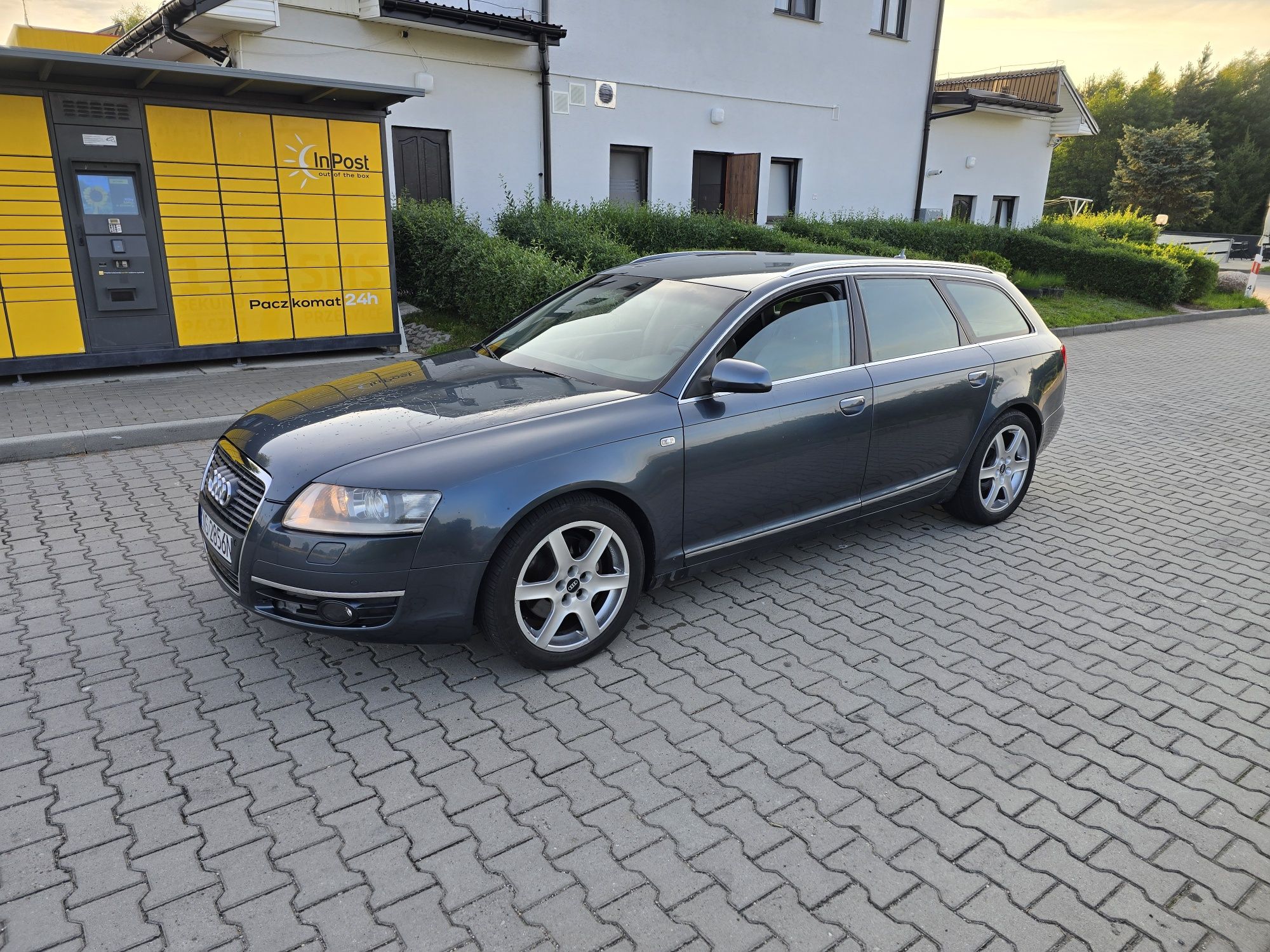 Audi A6 C6 Quattro 3.0 tdi xenon Vebasto hak el klapa