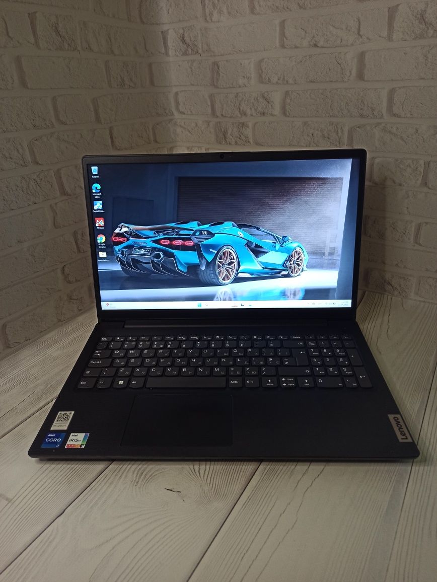 Ноутбук Lenovo V15 G3 i7-1255U 10 ядер 16Gb RAM 512Gb SSD