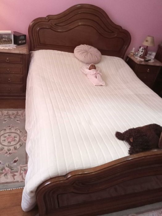 Mobília de quarto como nova