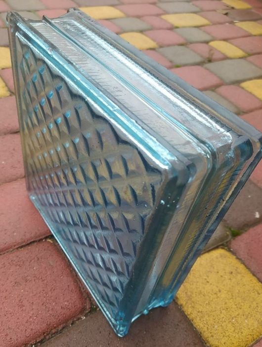 Блоки склянні не були у вжитку