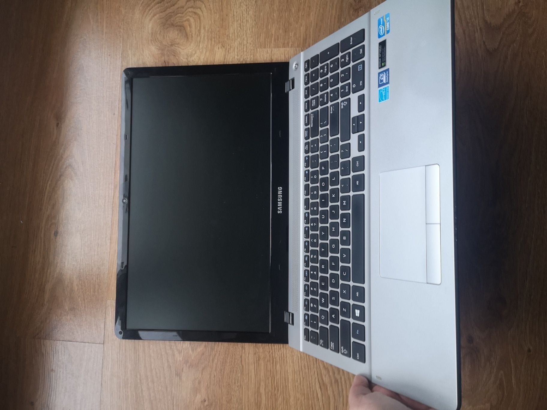 Samsung Ativ Book 4 NP450R5E stan bardzo dobry