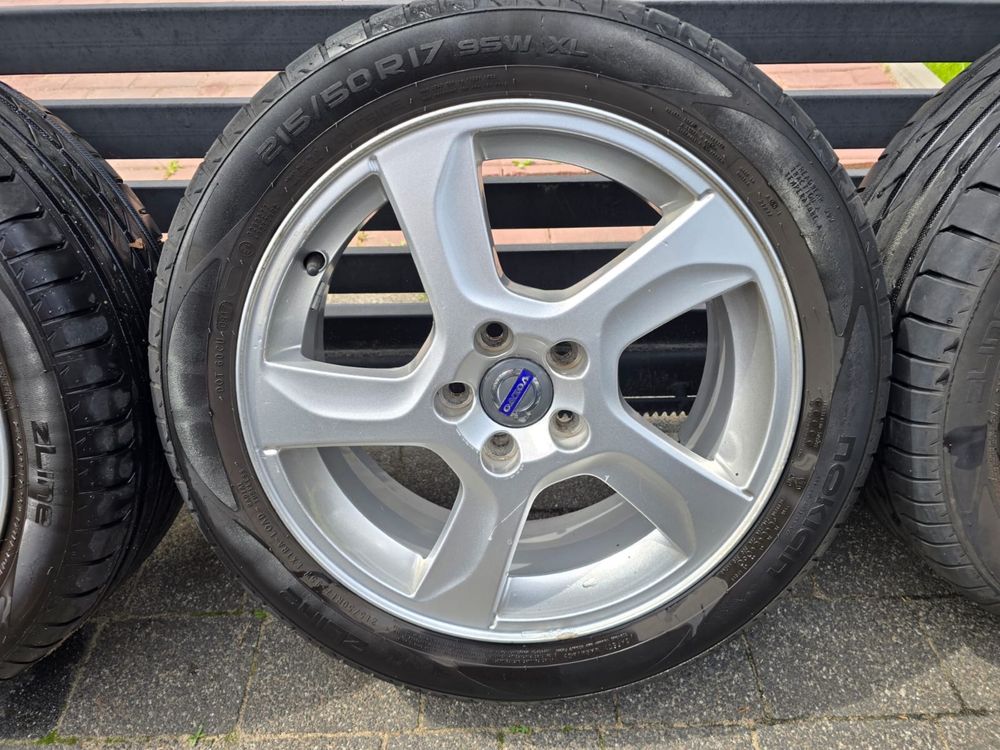 Koła Volvo 215/50/17 5x108