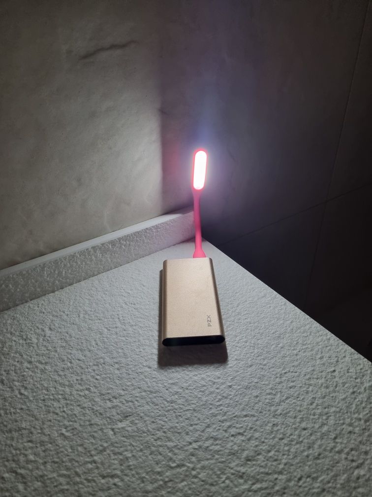 Електронна свічка ліхтарик нічник USB