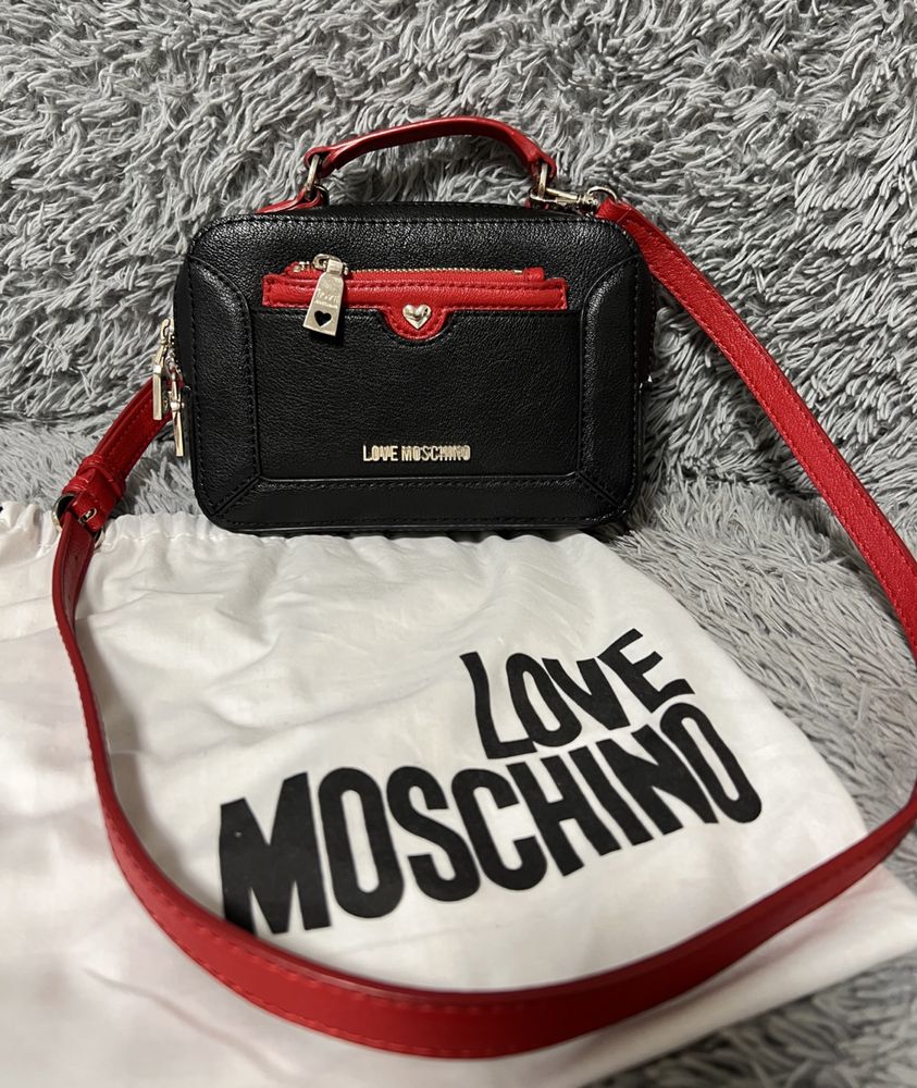 Сумка Live Moschino