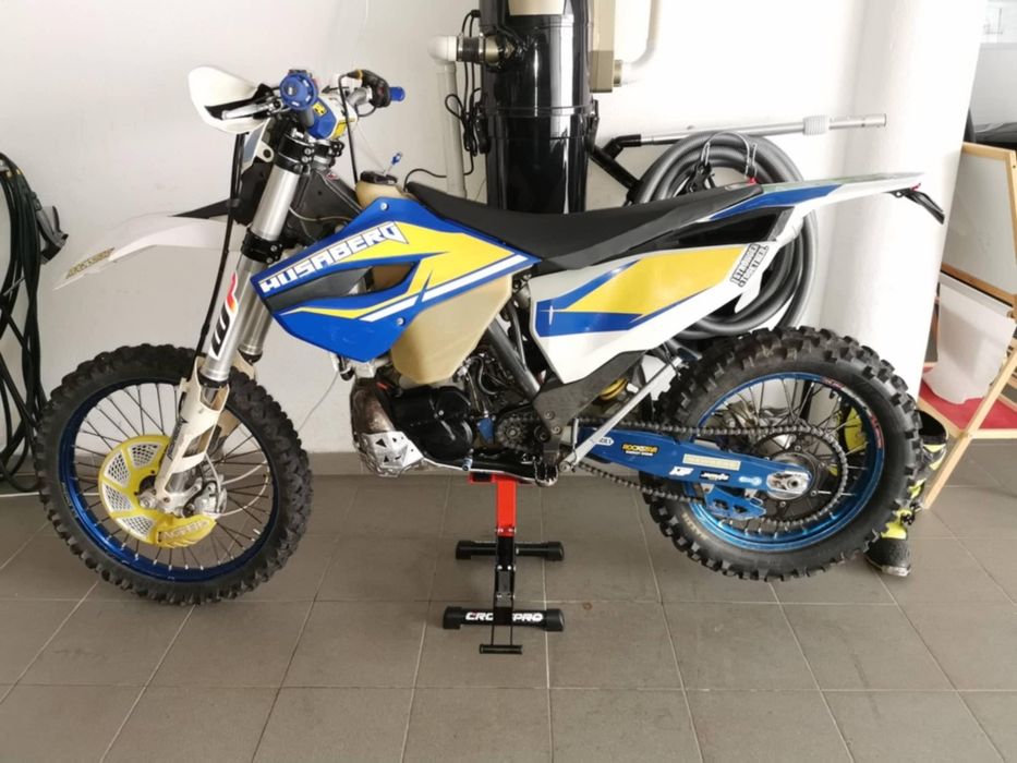 Moto Husaberg Te 300 matriculada