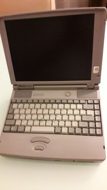 Computador Toshiba Tecra ( antigo)
