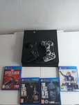 PS4 c/2 comandos e 4 jogos