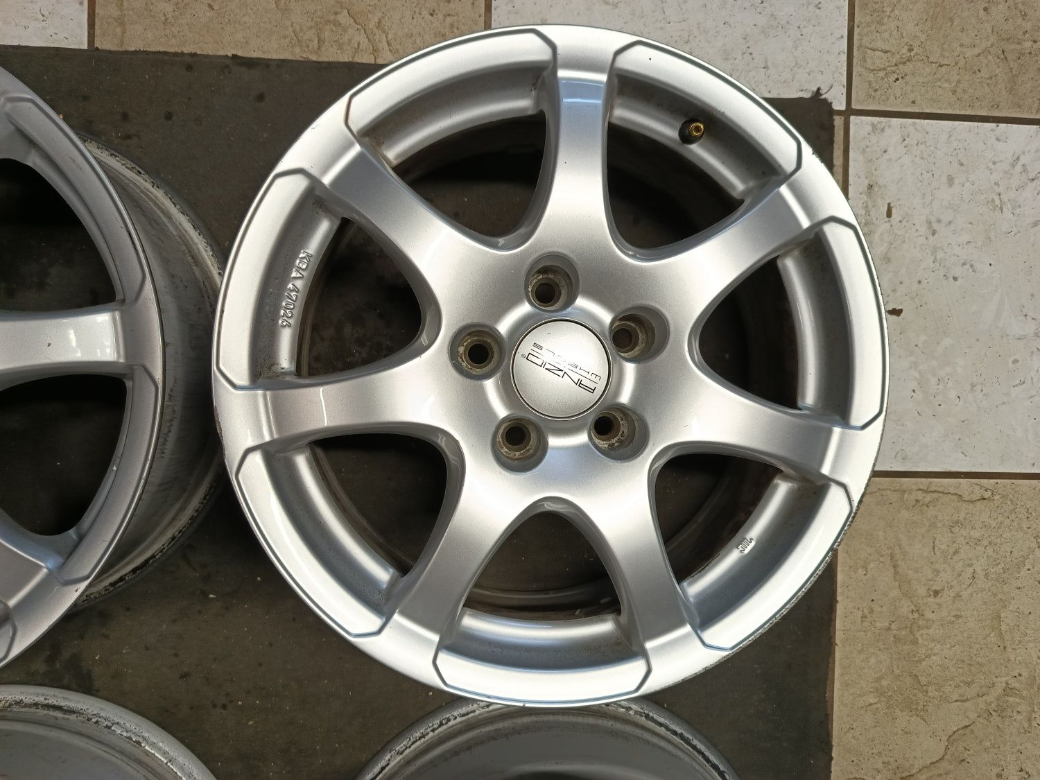 Felgi aluminiowe 16” 5x110 ANZO 7Jx16H2 ET 38 Astra Vectra Zafira SAAB