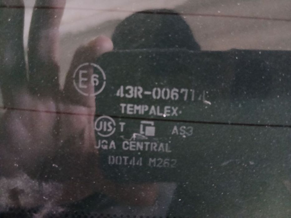 Заднє скло багажника Nissan Juke 2010-2019 (оригінал TEMPALEX