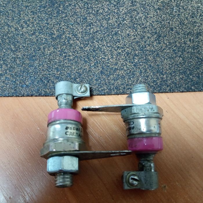 Диоды быстровосстанавливающиеся ДЧ151-80Х9