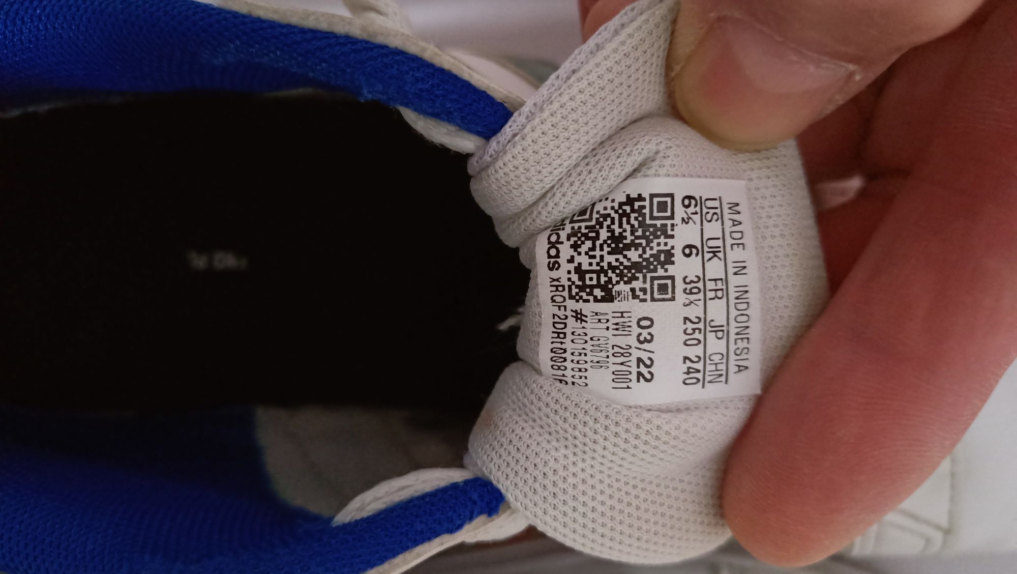 Buty sportowe adidas