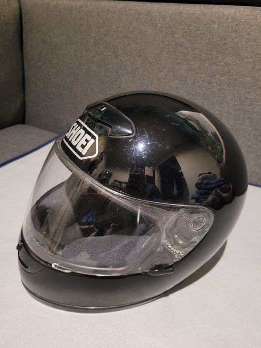 Мото-шлем SHOEI.