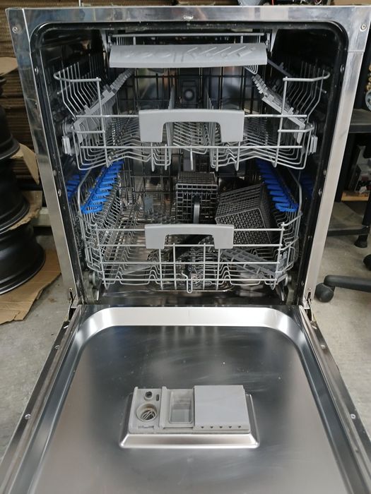 Máquina de Lavar Loiça Candy CDIM 5146 ( com Defeito Intermitente )