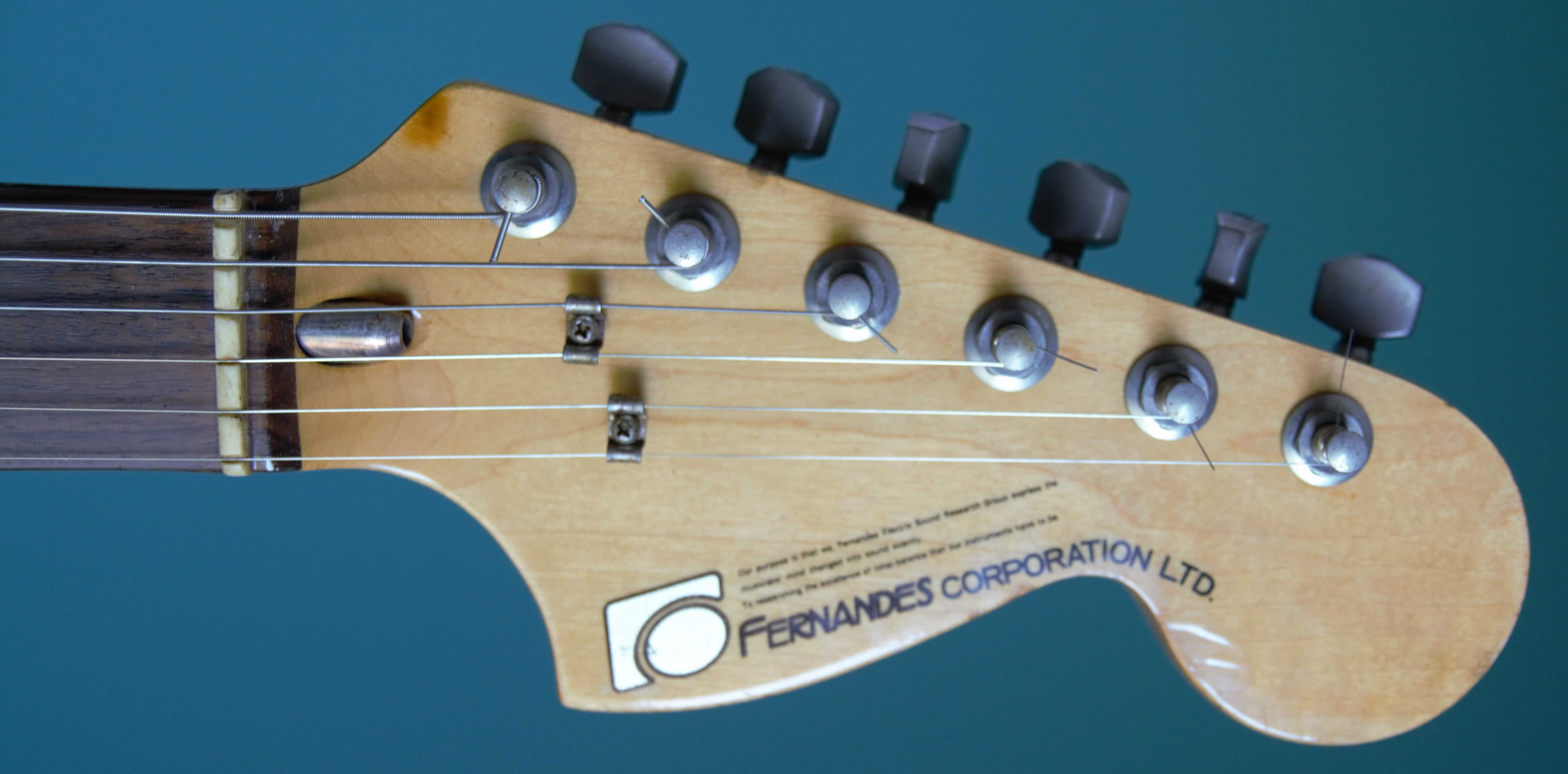 Stratocaster Fernandes FST-70(stone logo) made in japan 1983