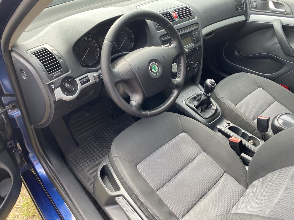 Zadbana Skoda Octavia 1.6 MPI z gazem LPG 2008 rok klimatyzacja kombi