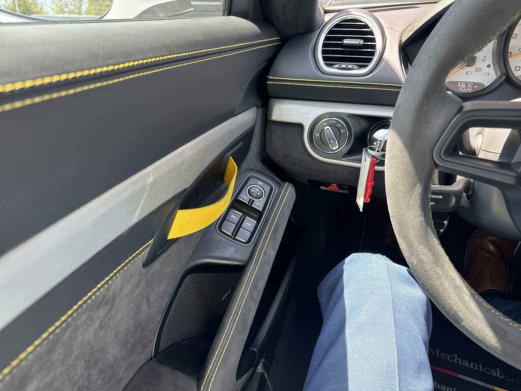 2020 Porsche 718 Cayman GT4