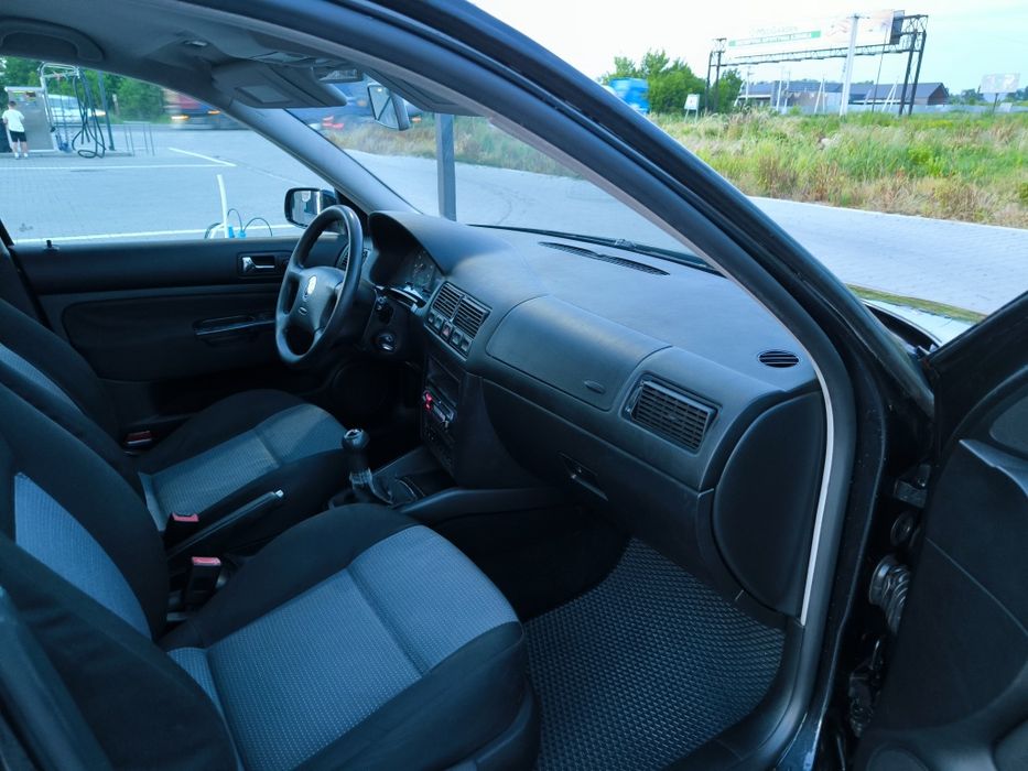 Фольксваген Гольф 4