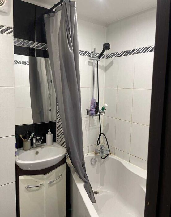 Продам 2х комнатную квартиру возле парка КПИ