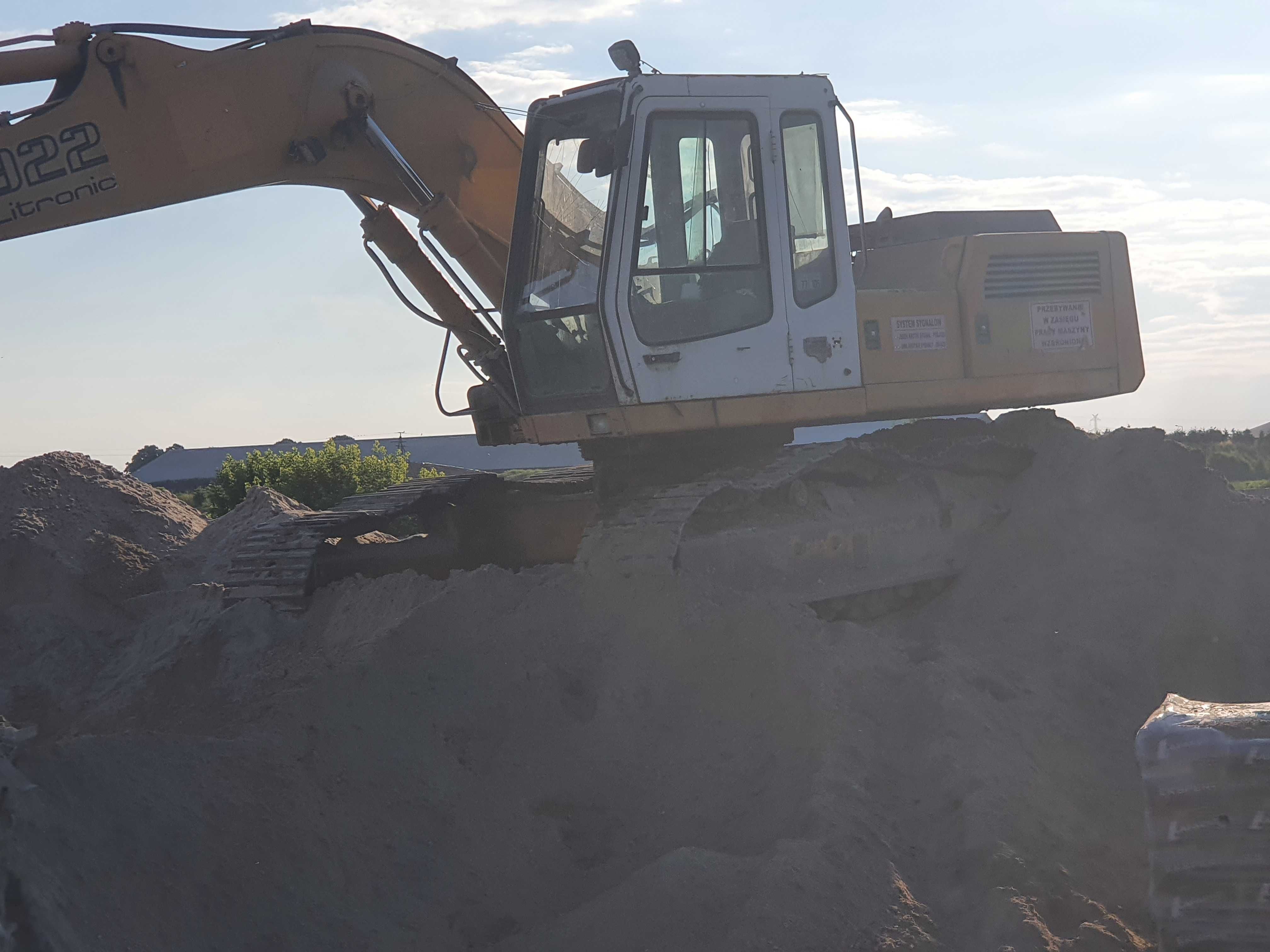 Silnik Liebherr 922 nie cat  koparka