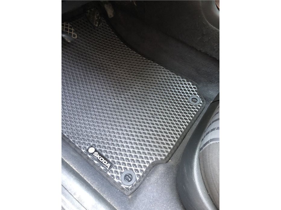 Коврики EVA Skoda Octavia I Tour A4 1996-2010 ( черные )