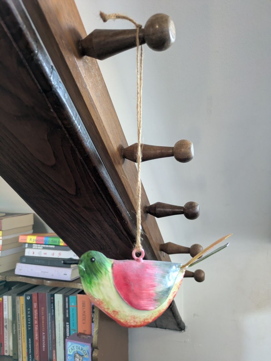 Pássaro decorativo