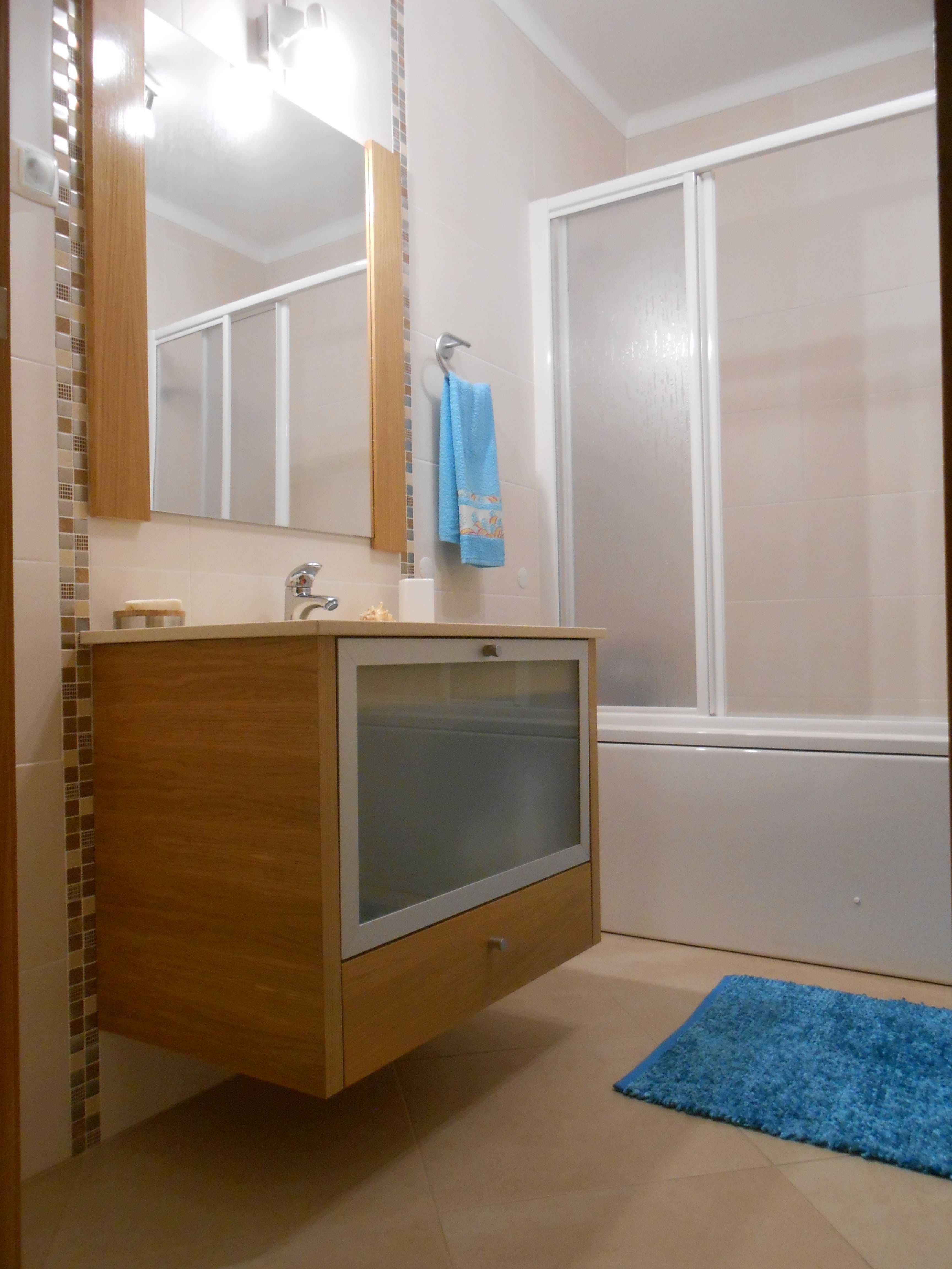 Apartamento T2 com varanda/Férias/Vila Real Sto Antonio