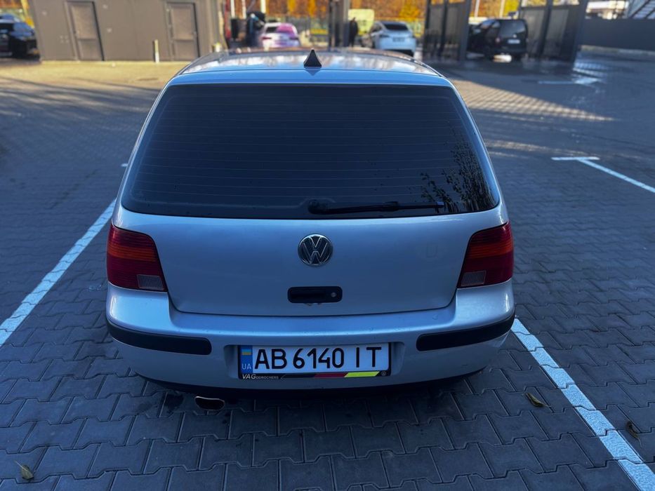 Фольксваген Гольф 4