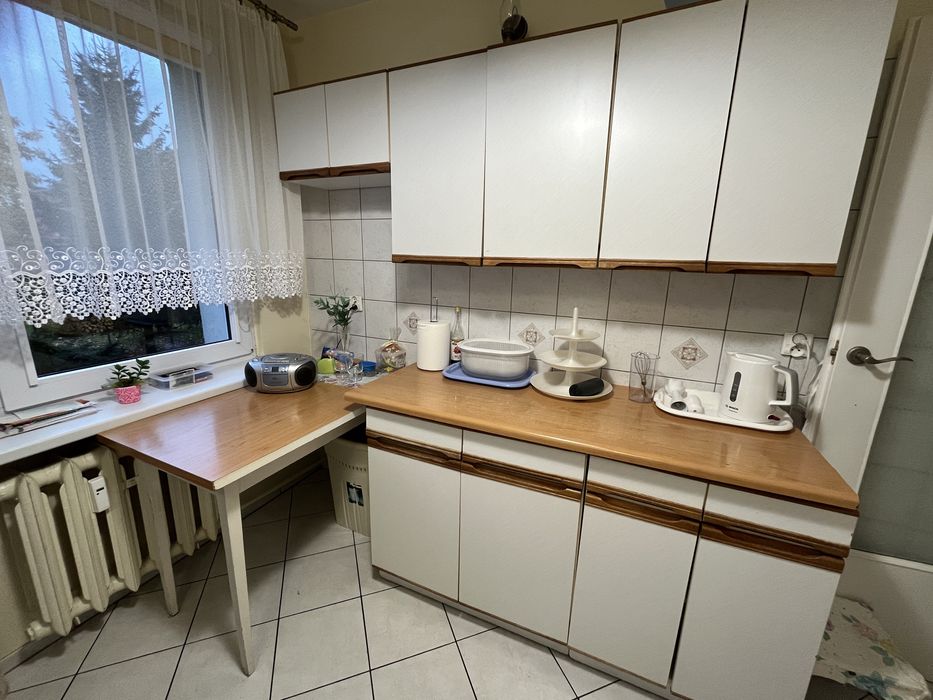 Meble kuchenne + stół